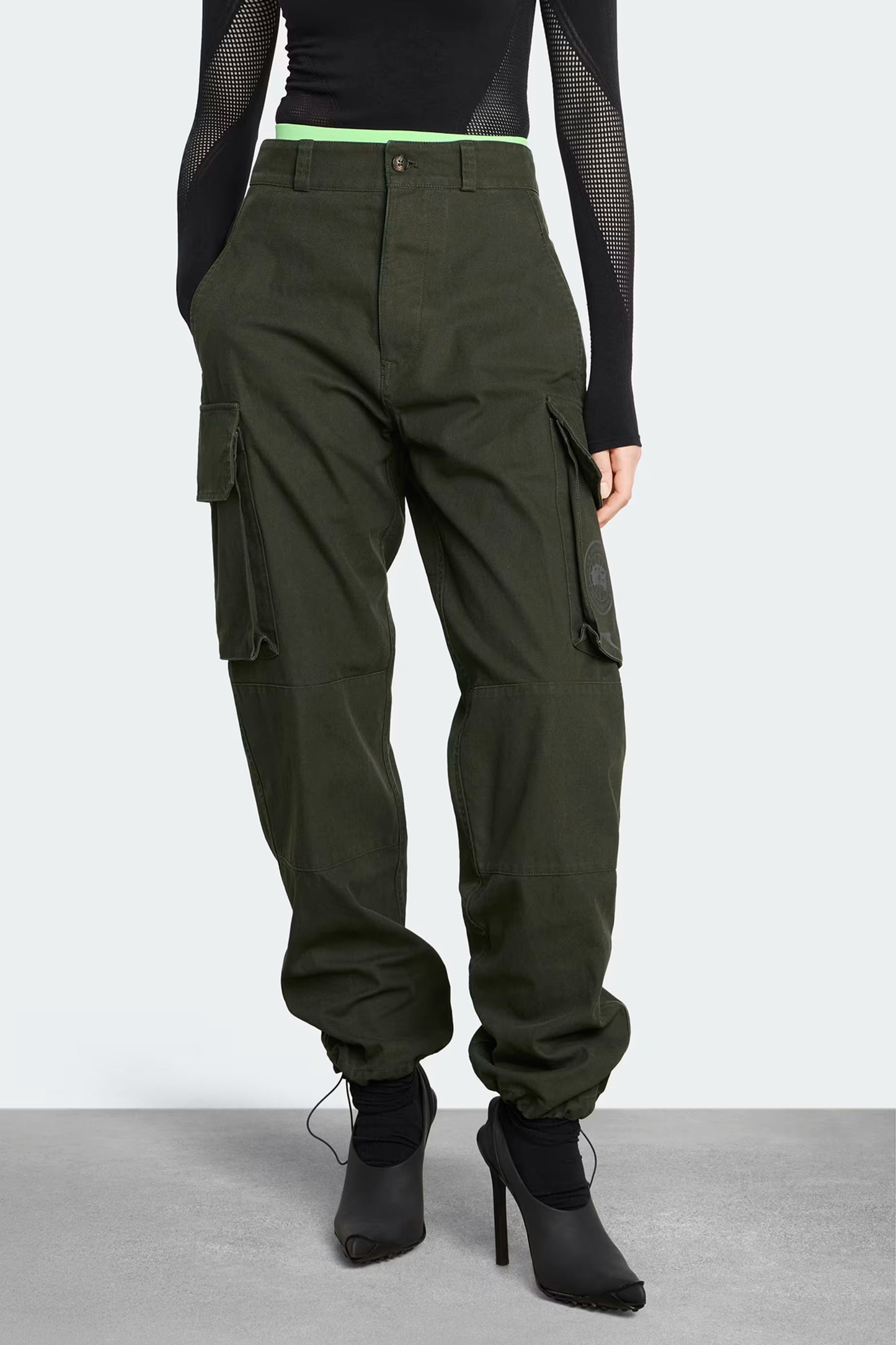 Lighttrail trousers Canada Goose