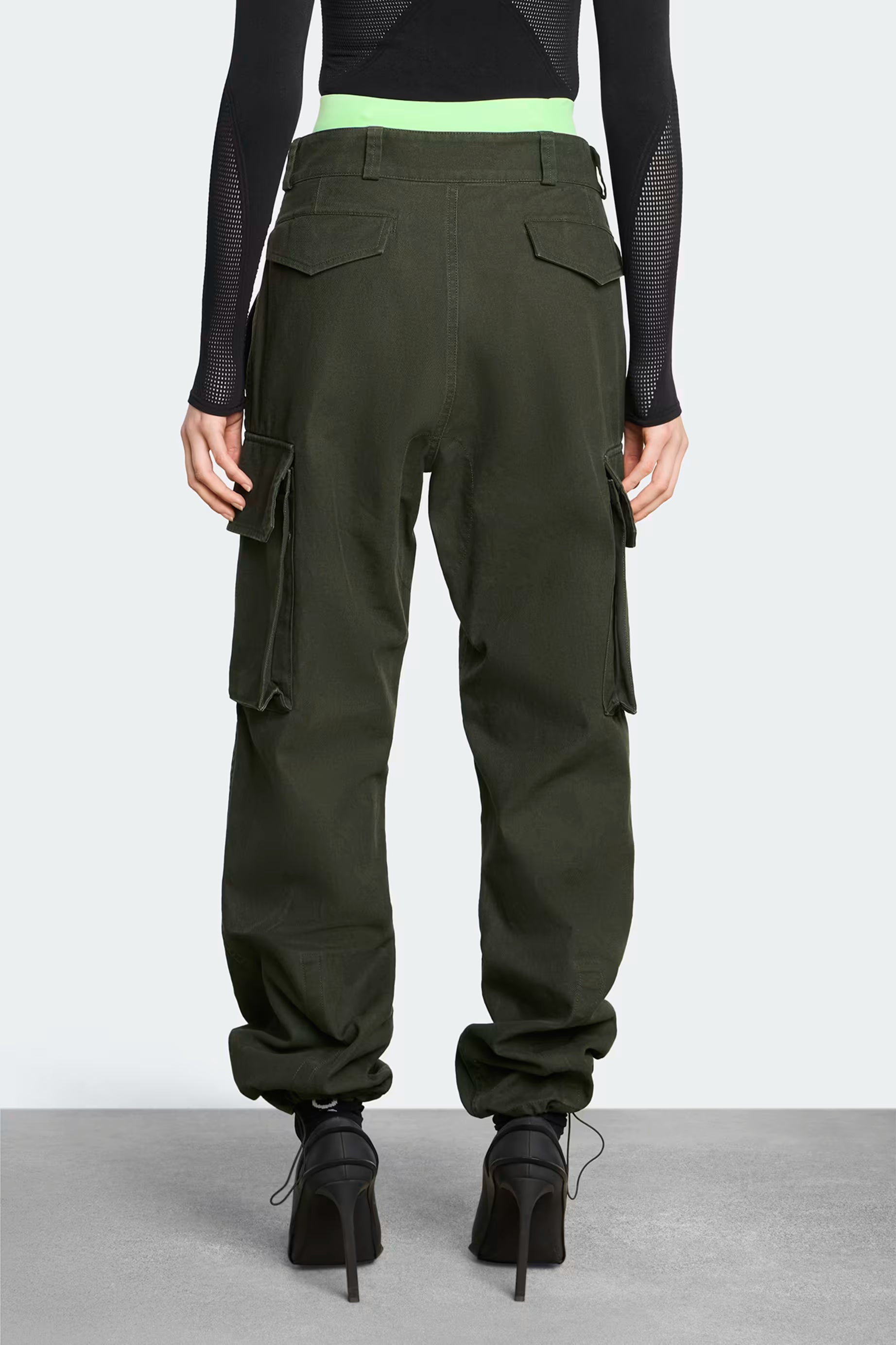Lighttrail trousers Canada Goose