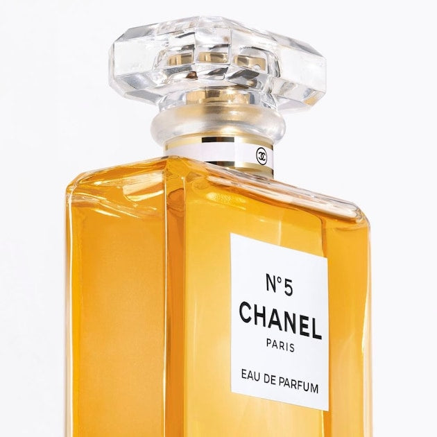 CHANEL N°5 Eau de Parfum – The Eternal Classic of Femininity and Elegance (100ml)