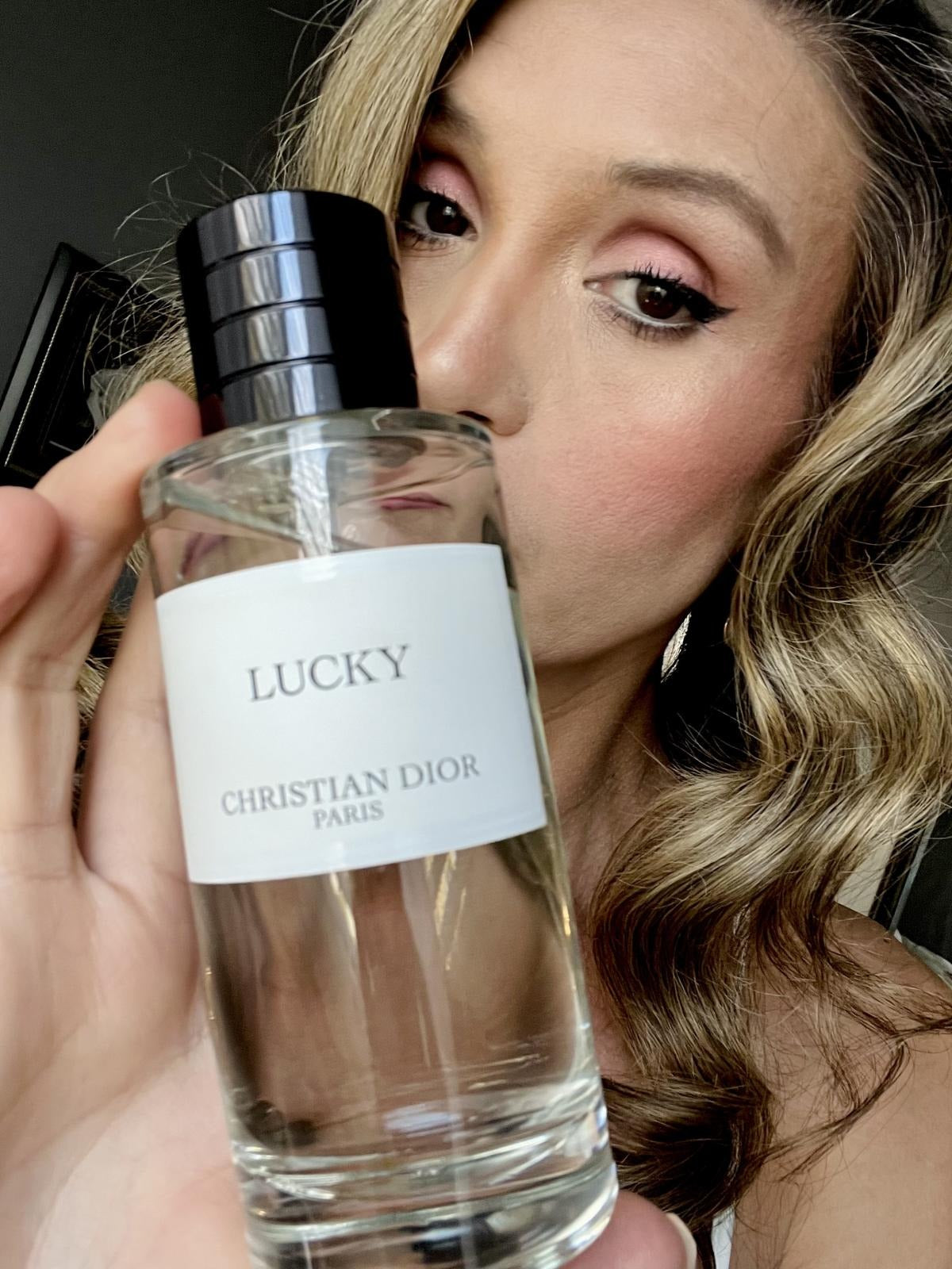 LUCKY WIND CHIM - BY DIOR
